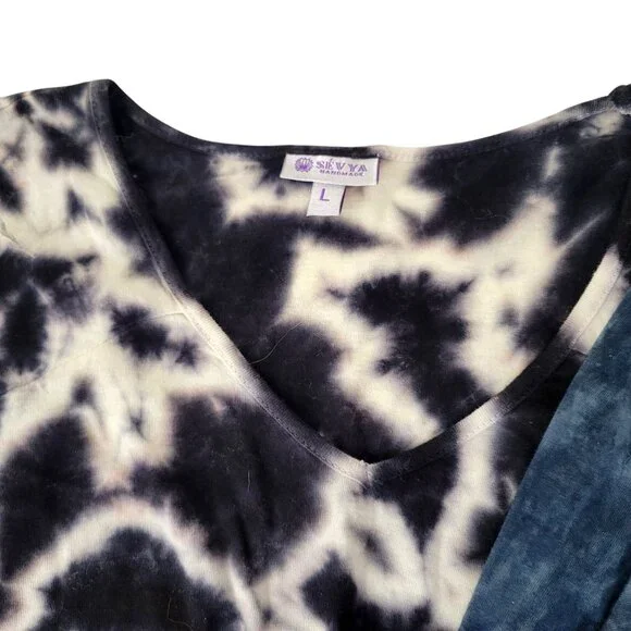 Sevya Handmade Tie-Dye V-Neck Asymmetrical Hem Tunic Top L Bundle of Two - Picture 2 of 10